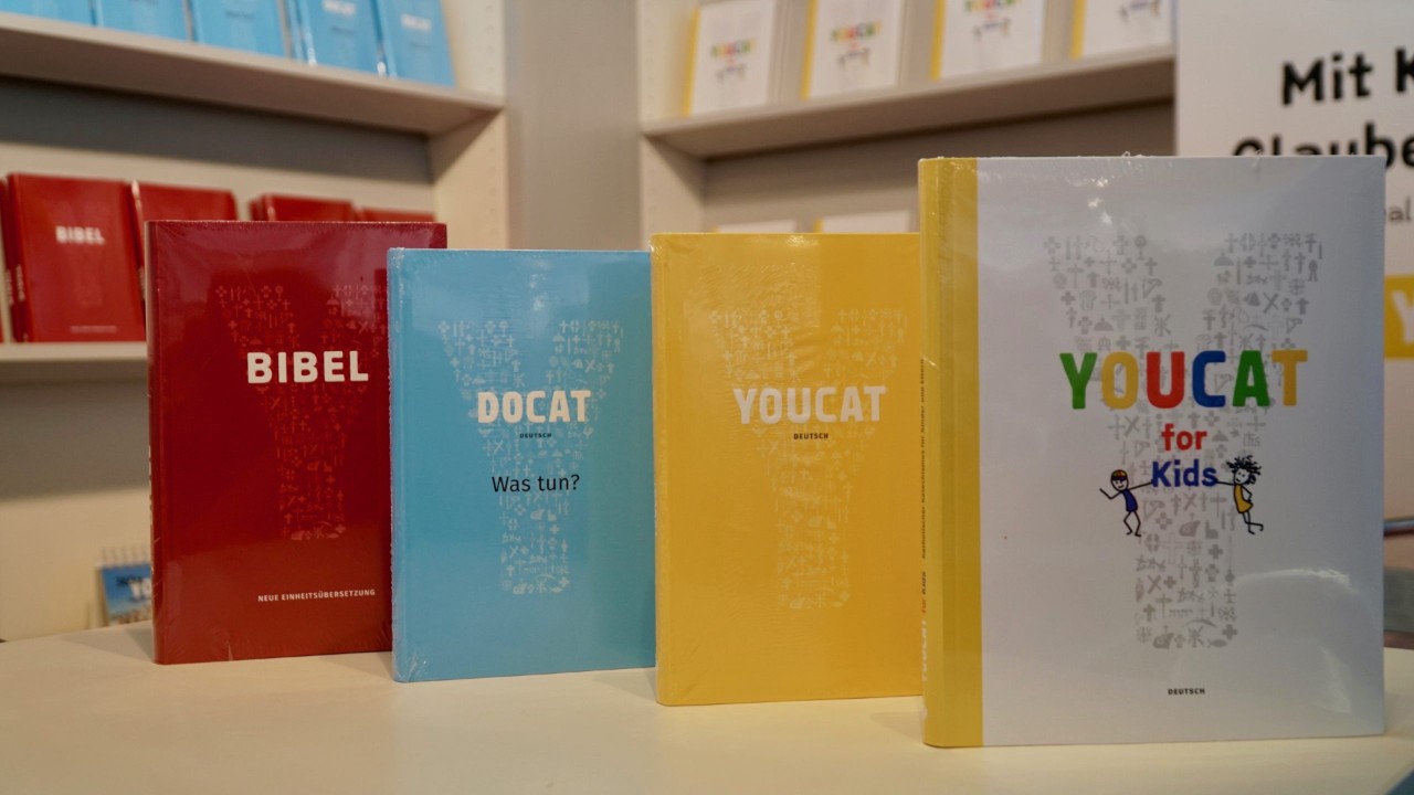 Youcat International